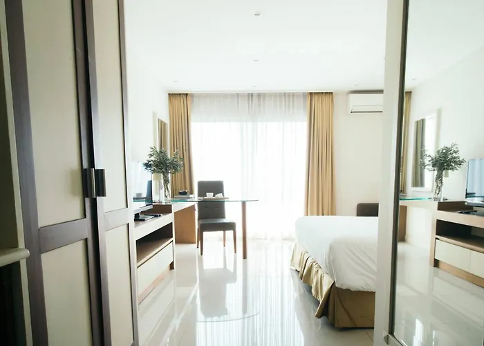 Hotel Thomson Huamark 5*