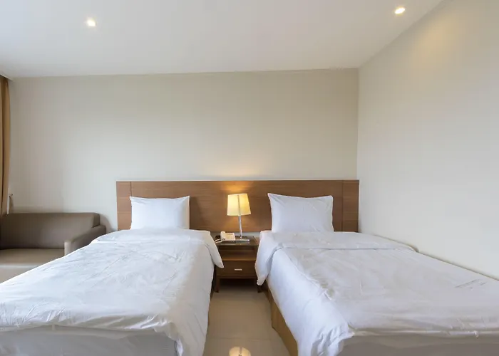 Thomson Huamark 5* Bangkok