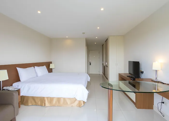 Hotel Thomson Huamark 5*