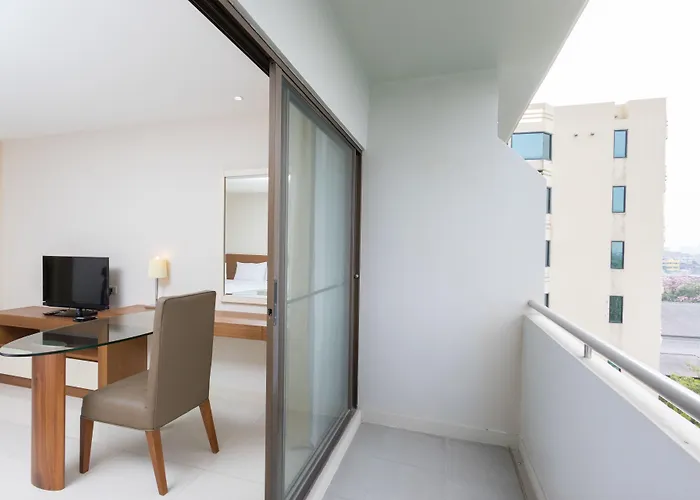 Hotel Thomson Huamark Bangkok