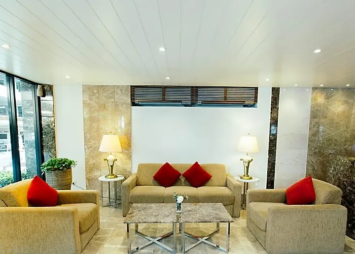 Thomson Huamark Hotel