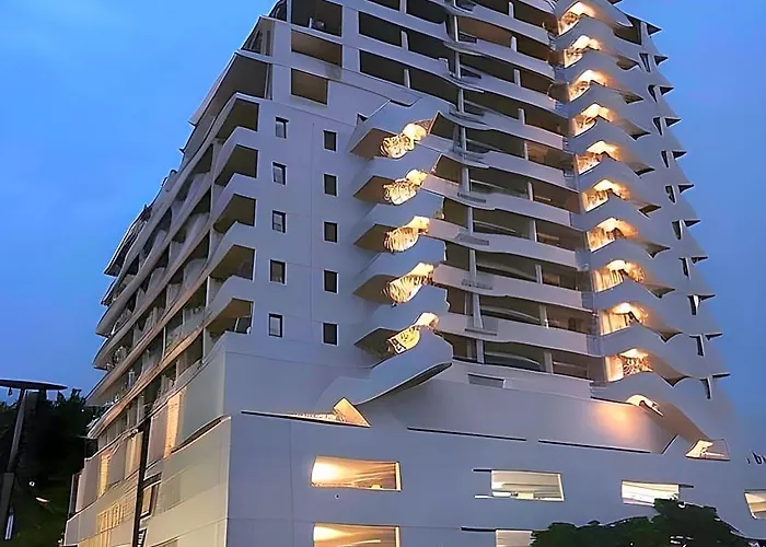 Thomson Huamark Bangkok